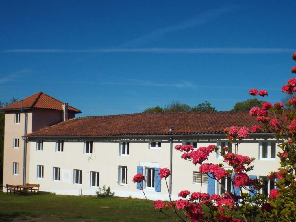 Bed and Breakfast Chez Broche Mazerolles  Zewnętrze zdjęcie