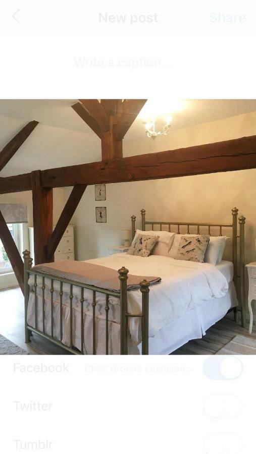 Bed and Breakfast Chez Broche Mazerolles  Zewnętrze zdjęcie